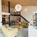Вилла Industrial Luxury Nimes & Arles Бокер
