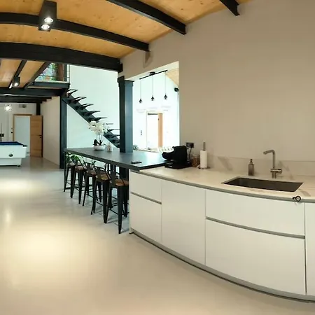 Industrial Luxury Nimes & Arles Villa *