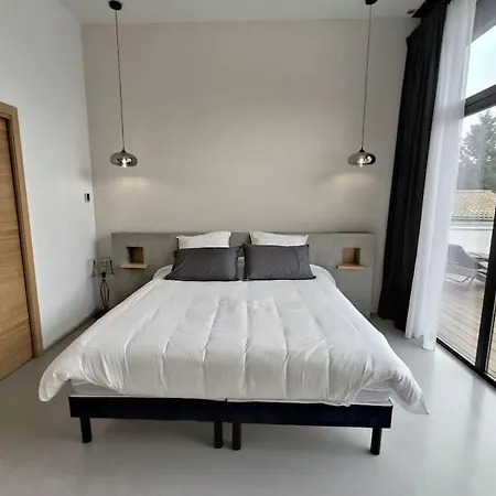 Villa Industrial Luxury Nimes & Arles Beaucaire (Gard)