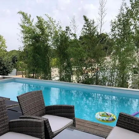 Industrial Luxury Nimes & Arles Beaucaire (Gard)