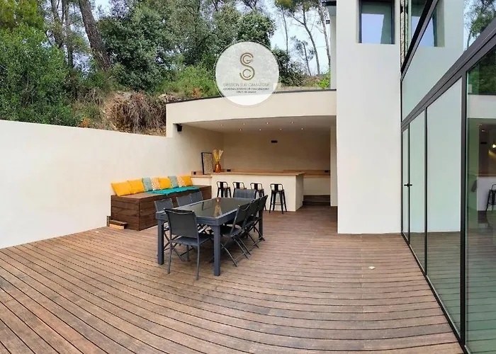 Villa Industrial Luxury Nimes & Arles *